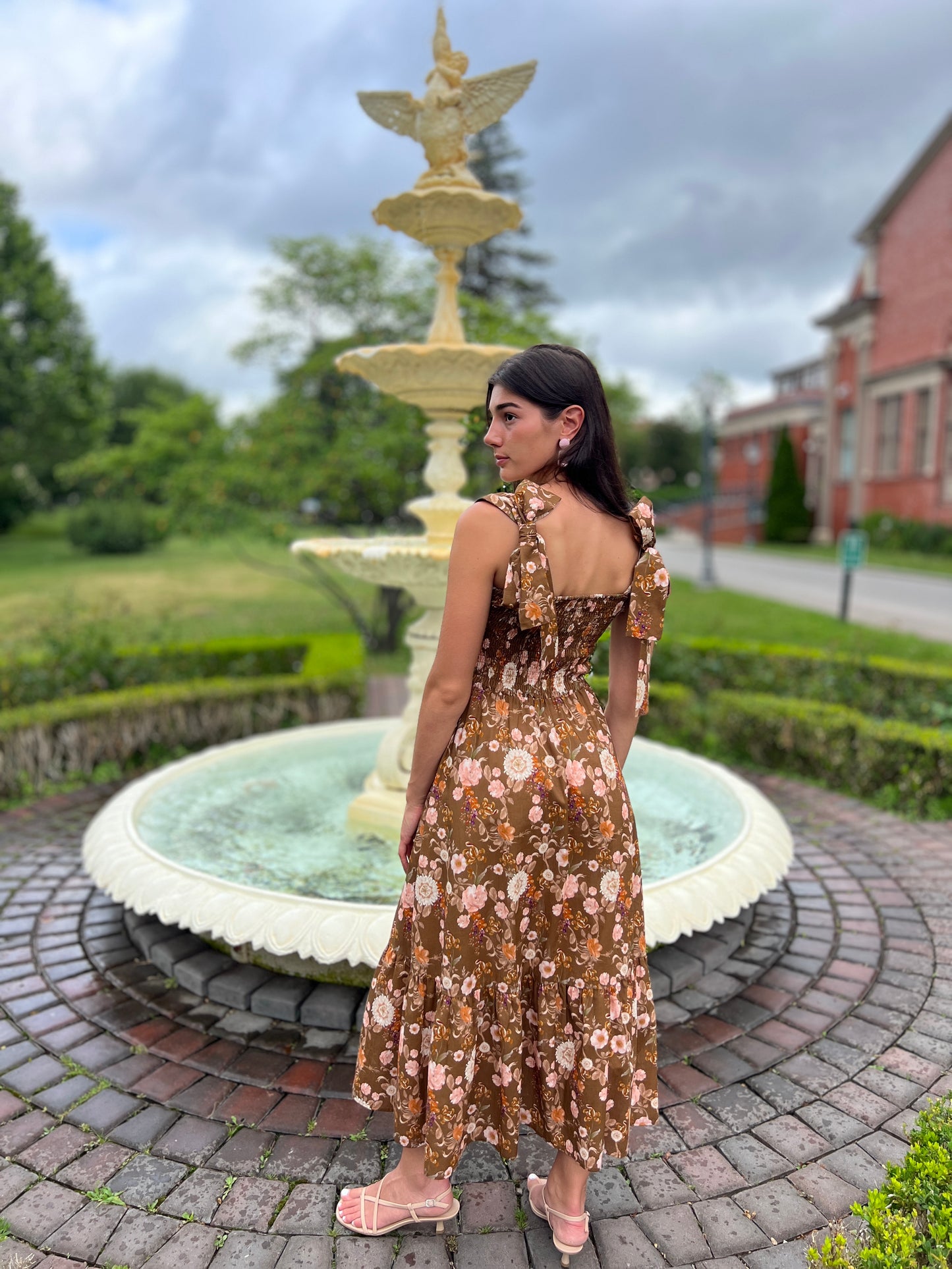 Emma Bow Maxi Dress | Brown Chinoiserie
